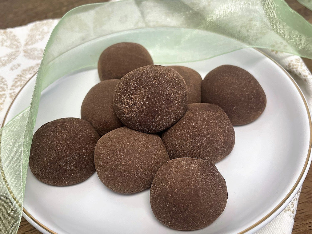 No Bake Chocolate Truffles – Medallion Milk